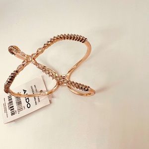 Beautiful Aldo Infinity Clasp Bracelet